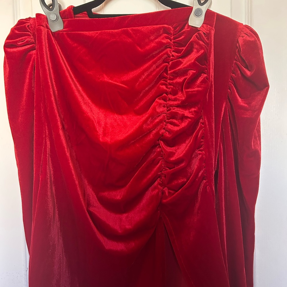 NWOT SHEIN 2 piece velour skirt set - Picture 8 of 9